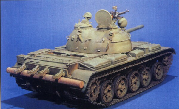 Збірна модель 1/35 Танк T-54B Trumpeter 00338 детальное изображение Бронетехника 1/35 Бронетехника