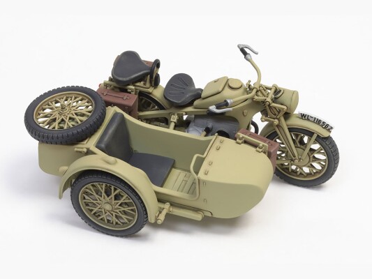 Збірна модель 1/35 Німецький мотоцикл KS600 з коляскою Tamiya 35384 детальное изображение Мотоциклы Военная техника