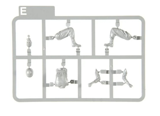 Збірна модель 1/35 Автомобіль Jeep Willys 1/4 з причепом та фігуркою водія Takom 2126 детальное изображение Автомобили 1/35 Автомобили