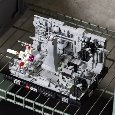 Конструктор LEGO Star Wars Діорама «Політ над Зіркою Смерті» 75329 детальное изображение Star Wars Lego