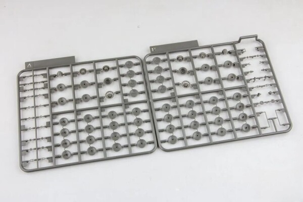 Збірна модель 1/72 Німецький танк Тигр I, рання версія (вересень 1942 р.) Border Model TK-7204 детальное изображение Бронетехника 1/72 Бронетехника