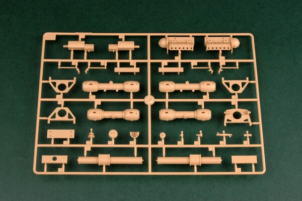 Сборная модель 1/35 152-мм самоходная пушка-гаубица vz.77 Дана ХоббиБосс 85501 детальное изображение Артиллерия 1/35 Артиллерия