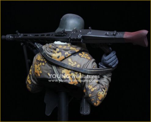 Погруддя. Німецький кулеметник Східного фронту Другої світової війни детальное изображение Фигуры 1/10 Фигуры