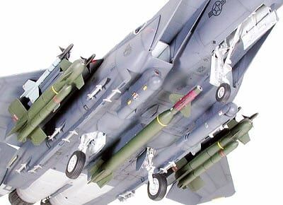 Збірна модель 1/32 Літак F-15E STRIKE EAGLE W/BUNKER BUSTER Tamiya 60312 детальное изображение Самолеты 1/32 Самолеты