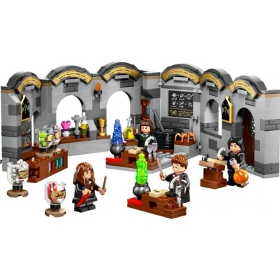 Конструктор LEGO Harry Potter Замок Гоґвортс: Урок зіллєваріння 76431 детальное изображение Harry Potter Lego