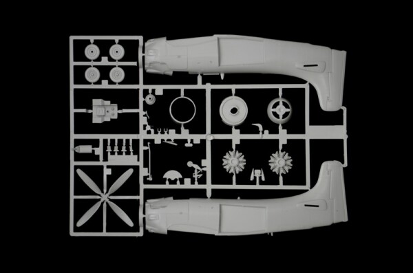 Збірна модель 1/48 Літак AD-4W Skyraider Italeri 2757 детальное изображение Самолеты 1/48 Самолеты