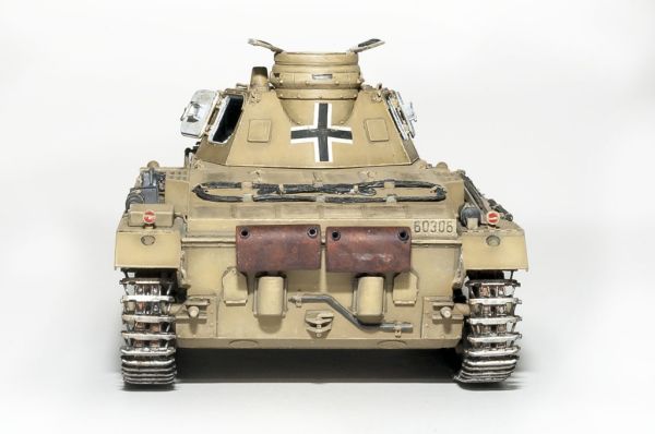 Танк Pz. Kpfw. III Ausf. C детальное изображение Бронетехника 1/35 Бронетехника