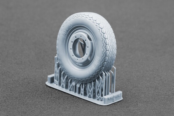 Набір колес для Sd.Kfz. 234 Puma v3 від Dragon, Miniart, RFM, Italeri, AK Interactive ScaleX WW-35012 детальное изображение Колёса Афтермаркет