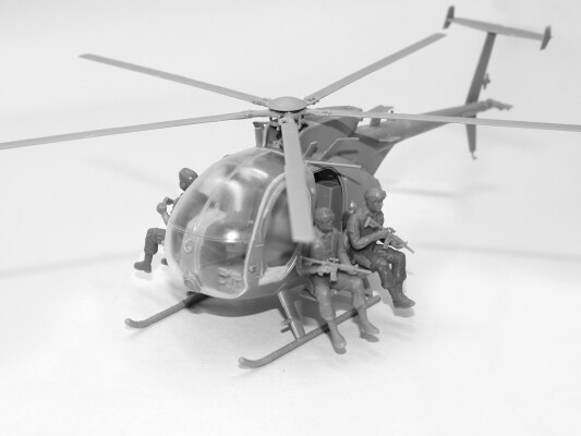 Сборная модель 1/48 Вертолет MH-6J с штурмовой группой Delta Force ICM 48371 детальное изображение Вертолеты 1/48 Вертолеты