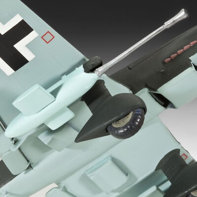 Scale model 1/72 Airplane Junkers Ju 87 G/D Tank Buster Revell 04692 детальное изображение Самолеты 1/72 Самолеты