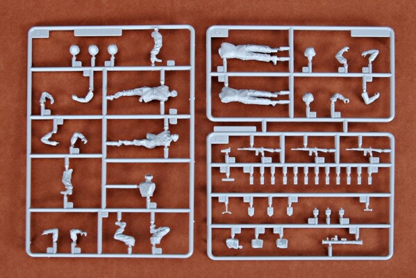 Scale model 1/35 JGSDF Type 82 IFV Command Post Trumpeter 00326 детальное изображение Бронетехника 1/35 Бронетехника