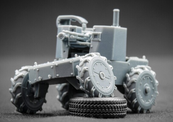 Збірна модель 1/35 Наземний дрон &quot;Лють&quot; з кулеметом ПКТ ScaleX VG 35002 детальное изображение Наземные дроны Военная техника