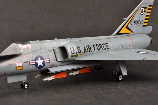 Сборная модель 1/72 Американский истребитель F-106A Delta Dart Трумпетер 01682 детальное изображение Самолеты 1/72 Самолеты