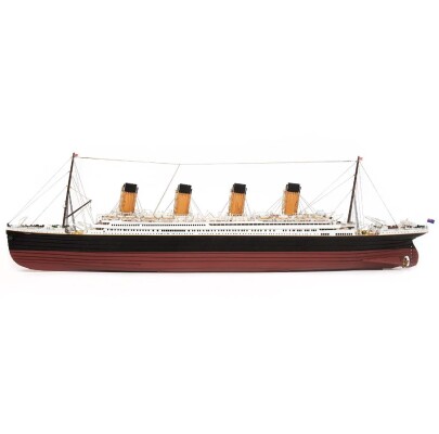 Scale wooden model 1/300 British passenger steamship Titanic OcCre 14009 детальное изображение Корабли Модели из дерева