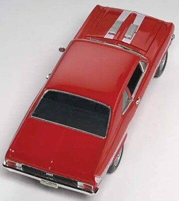 Сборная модель 1/25 Автомобиль Chevy Nova Yenko 1969 года Ревелл 14423 детальное изображение Автомобили 1/25 Автомобили