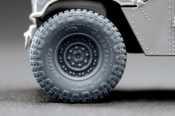 Набір коліс для HMMWV MT/R 24-bolt ScaleX WM 35001 детальное изображение Колёса Афтермаркет