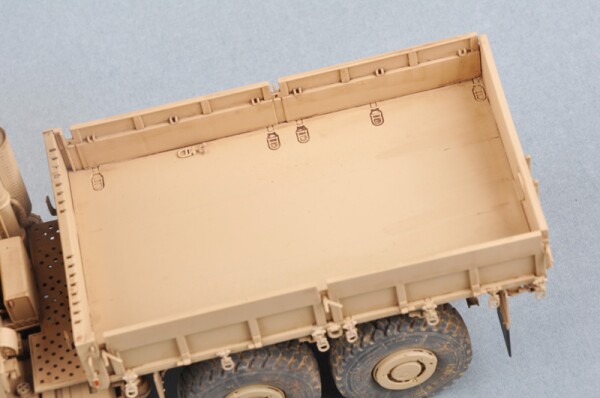 Scale model 1/35 American military truck MTVR Trumpeter 01011 детальное изображение Автомобили 1/35 Автомобили