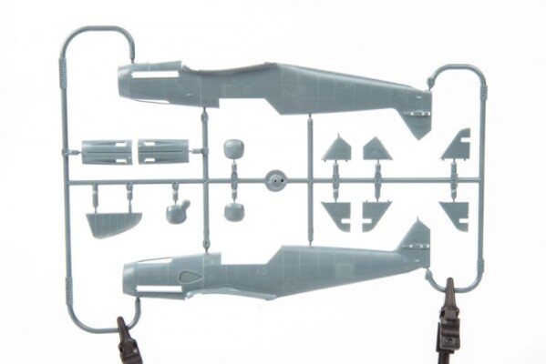 Збірна модель 1/48 Літак Messerschmitt Bf 109F-4 Weekend Edition Eduard 84188 детальное изображение Самолеты 1/48 Самолеты