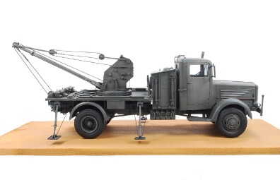 Збірна модель 1/35 Німецький 3-тонний поворотний кран Bilstein на шасі Büssing-NAG 4500A (рання версія, Kfz. 100) AFV Club 35279 детальное изображение Автомобили 1/35 Автомобили