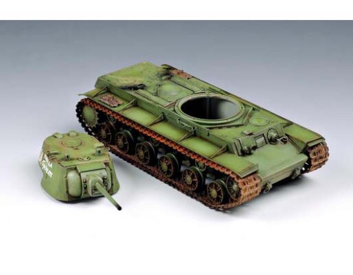 Scale modelel 1/35 Soviet tank KV-1 model 1942 with a light cast turret Trumpeter 00360 детальное изображение Бронетехника 1/35 Бронетехника