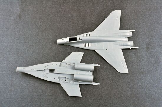Збірна модель винищувача МІГ-29С Fulcrum (Izdeliye 9.13) детальное изображение Самолеты 1/72 Самолеты
