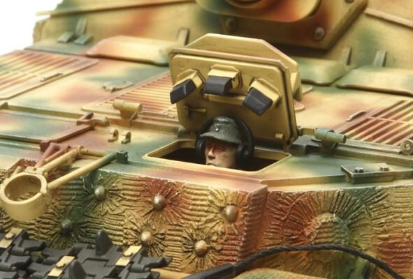 Збірна модель 1/35 Німецька САУ Elefant Tamiya 35325 детальное изображение Бронетехника 1/35 Бронетехника