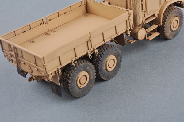 Scale model 1/35 American military truck MTVR Trumpeter 01011 детальное изображение Автомобили 1/35 Автомобили