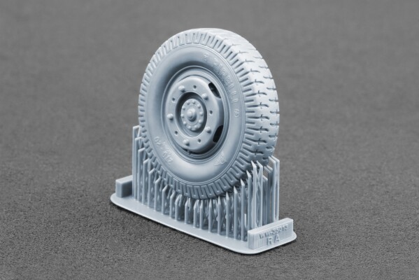 Набір колес для Sd.Kfz. 234 Puma v4 від Dragon, Miniart, RFM, Italeri, AK Interactive ScaleX WW-35013 детальное изображение Колёса Афтермаркет