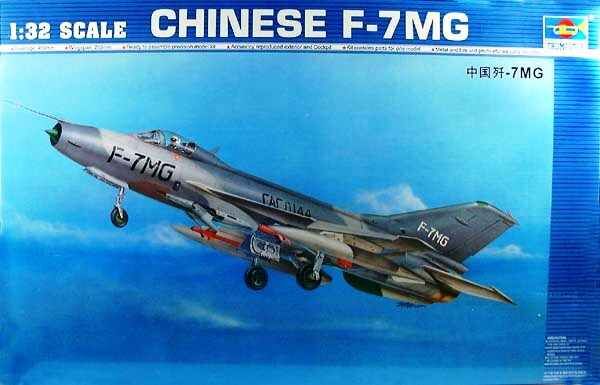 Сборная модель китайского самолета F-7MG детальное изображение Самолеты 1/32 Самолеты