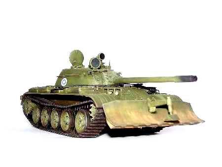 Збірна модель 1/35 Радянський танк T-55 з відвалом BTU-55 Trumpeter 00313 детальное изображение Бронетехника 1/35 Бронетехника