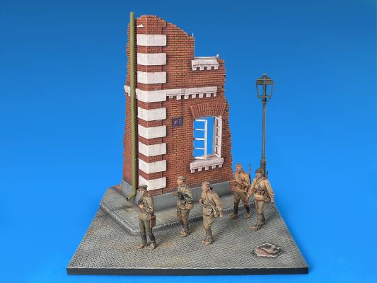 Infantry in the city детальное изображение Строения 1/35 Диорамы