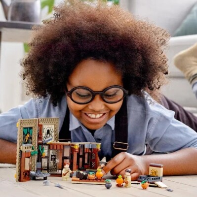Конструктор LEGO Harry Potter Учеба в Хогвартсе: Урок травологии 76384 детальное изображение Harry Potter Lego