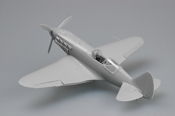 Сборная модель 1/48 Советский истребитель МиГ-3 ранний тип Трумпетер 02830 детальное изображение Самолеты 1/48 Самолеты