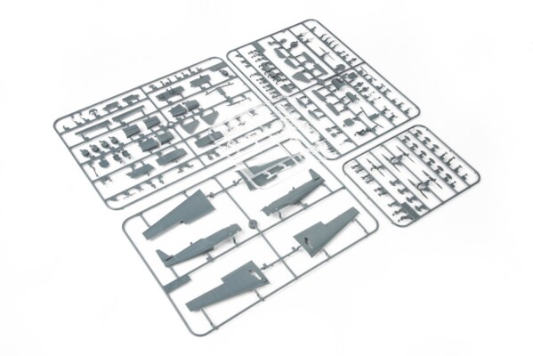 Збірна модель 1/48 Літак Z-526 Trener Eduard 82185 детальное изображение Самолеты 1/48 Самолеты