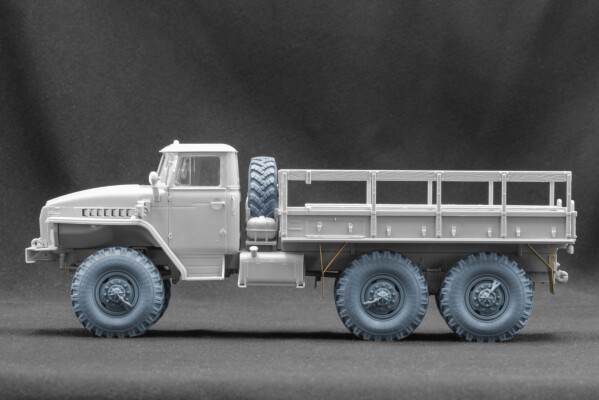 Набір коліс (з деформацією) для УРАЛ-4320 &quot;ОI-25&quot; від Trumpeter ScaleX WM 35037S детальное изображение Колёса Афтермаркет