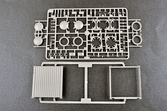 Збірна модель 1/35 Крилата ракета системи 3М24 Trumpeter 01076 детальное изображение Артиллерия 1/35 Артиллерия