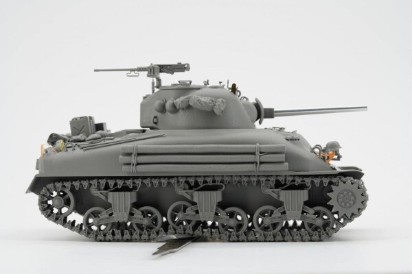 Збірна модель 1/35 Танк Шерман М4А1 Mid Border Model BT-047 детальное изображение Бронетехника 1/35 Бронетехника