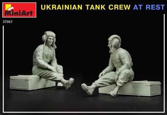 Збірна модель 1/35 Український танковий екіпаж на відпочинку MiniArt 37067 детальное изображение Фигуры 1/35 Фигуры