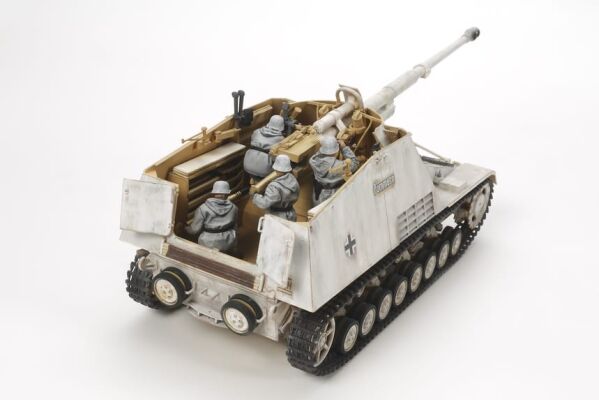 Збірна модель 1/35 Німецький істребитель танков NASHORN Tamiya 3535 детальное изображение Бронетехника 1/35 Бронетехника
