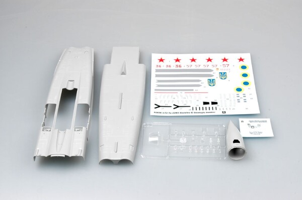 Збірна модель 1/72 Стратегічний бомбардувальник Ту-22М3 Backfire C Trumpeter 01656 детальное изображение Самолеты 1/72 Самолеты