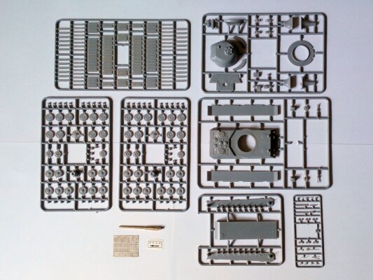 Сборная модель 1/72 Немецкий прототип тяжёлого танка Pz.VII Löwe Armory Models Group 72201 детальное изображение Бронетехника 1/72 Бронетехника