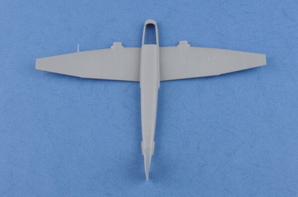 Сборная модель немецкого истребителя Ju88 Fighter детальное изображение Самолеты 1/72 Самолеты
