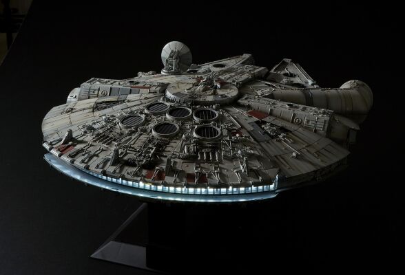 Звездные войны. Космический корабль&quot;Тысячелетний сокол&quot; Millennium Falcon Perfect Grade детальное изображение Star Wars Космос