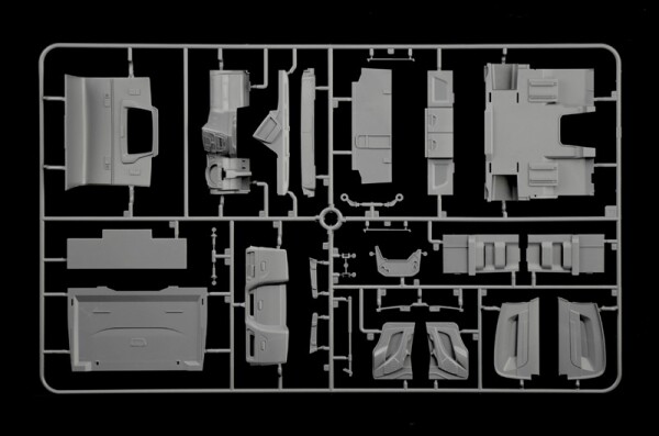 Сборная модель 1/24 Грузовой автомобиль / тягач Iveco S-WAY Italeri 3963 детальное изображение Грузовики / прицепы Гражданская техника