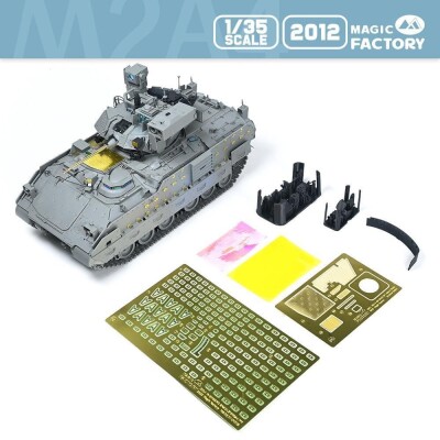 Збірна модель 1/35 Американська БМП M2A4 Бредлі з CVTESS Magic Factory 2012 детальное изображение Бронетехника 1/35 Бронетехника