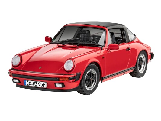 Збірна модель 1/24 Автомобіль Porsche 911 Carrera 3.2 Targa (G-Model) Revell 07689 детальное изображение Автомобили 1/24 Автомобили