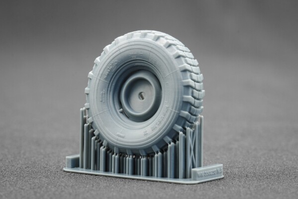 Набор колес (с деформацией) для Унимог 404 11.0 R20 от Revell, AK-Interactive, ICM ScaleX WM 35023S детальное изображение Колёса Афтермаркет