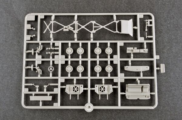 Сборная модель 1/72 ПУ 9П113 ТЭЛ с ракетой 9М21 РАС 9К52 &quot;Луна-М&quot;(FROG-7) Трумпетер 07179 детальное изображение Зенитно ракетный комплекс Военная техника