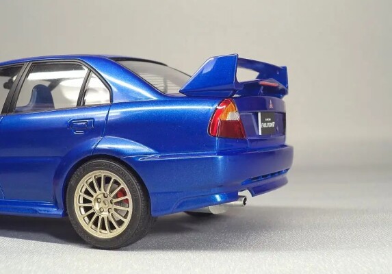 Scale model 1/24 Mitsubishi Lancer Evolution VI Tamiya 24213 детальное изображение Автомобили 1/24 Автомобили