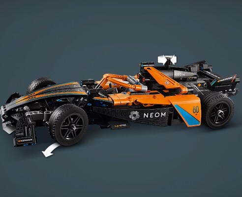 Конструктор LEGO TECHNIC Автомобіль для перегонів NEOM McLaren Formula E 42169 детальное изображение Technic Lego